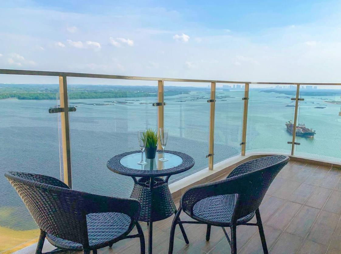 الشقق الفندقية جوهر بهروفي  Country Garden Danga Bay @ Uha المظهر الخارجي الصورة